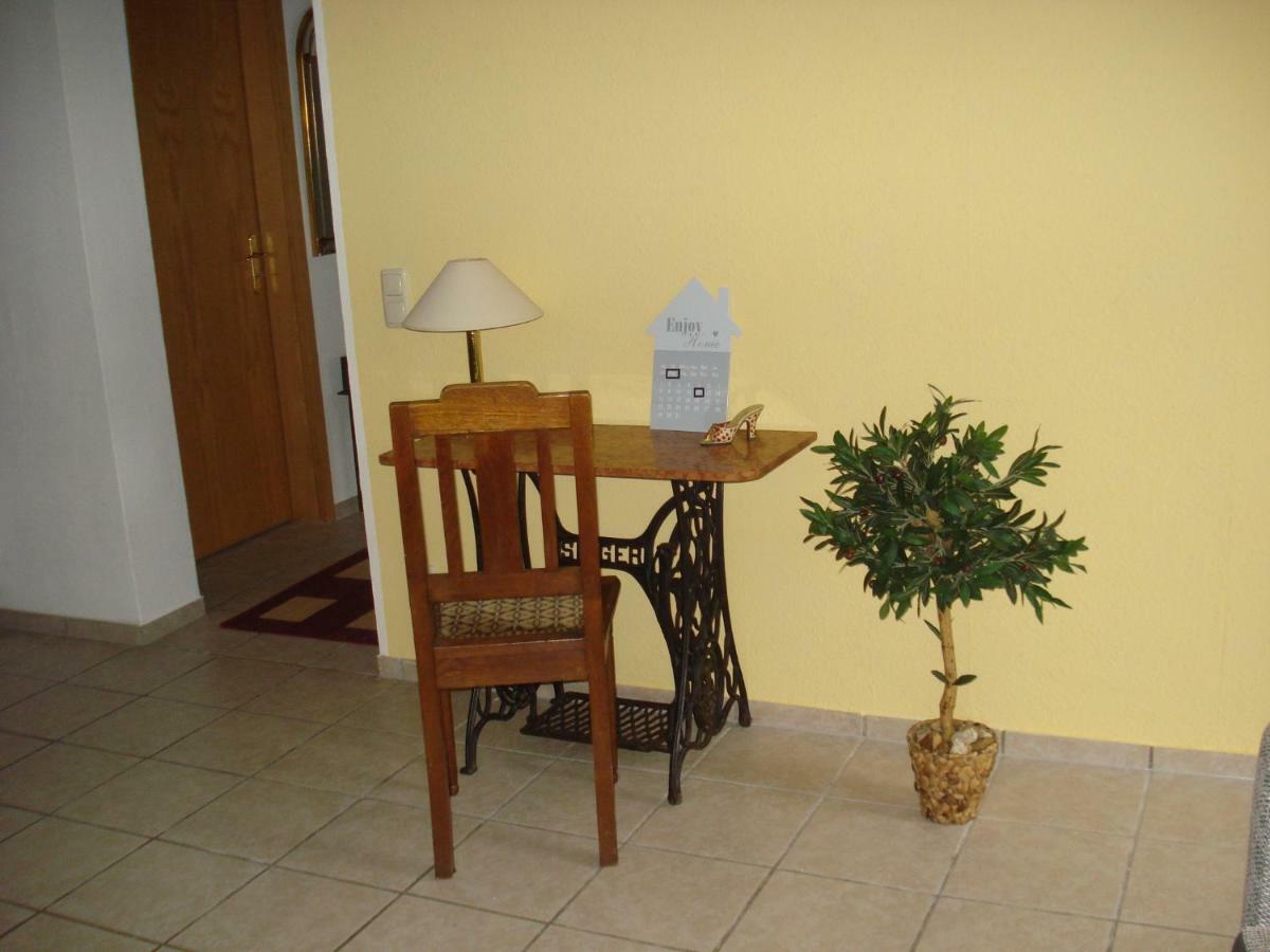 Ferienwohnung Eva เมเคอร์นิค ภายนอก รูปภาพ